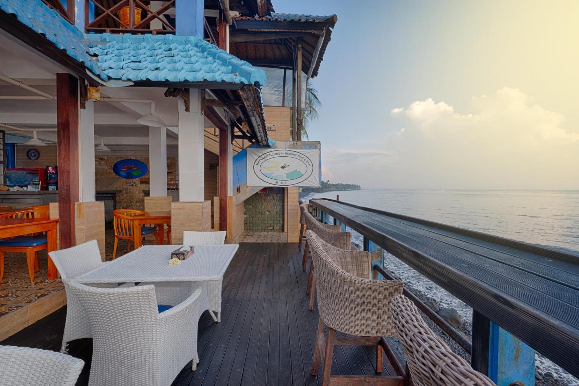 Matahari Tulamben Resort, Dive & Spa Ngoại thất bức ảnh