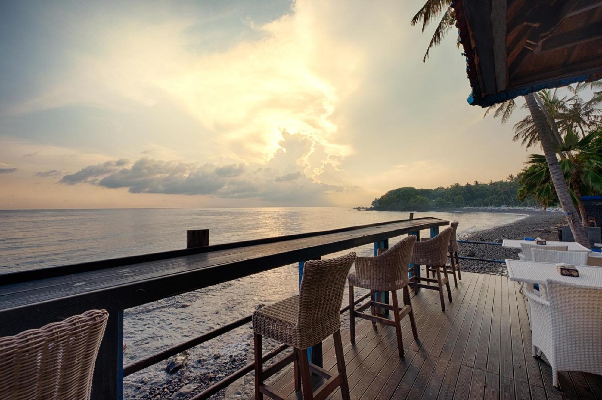 Matahari Tulamben Resort, Dive & Spa Ngoại thất bức ảnh