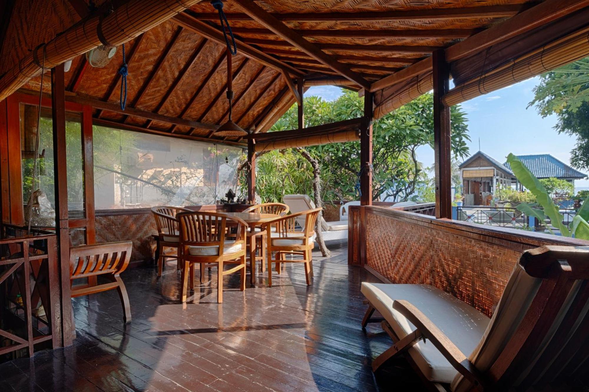 Matahari Tulamben Resort, Dive & Spa Ngoại thất bức ảnh